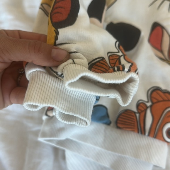 Zara Kids Disney lion king Character Sweatshirt - White 3/4Y - Picture 5 of 5